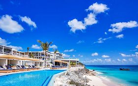 The Loren At Pink Beach